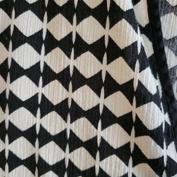 J.Crew mid Sleeve Women's Top black/white large pre-owned - Picture 4 of 6